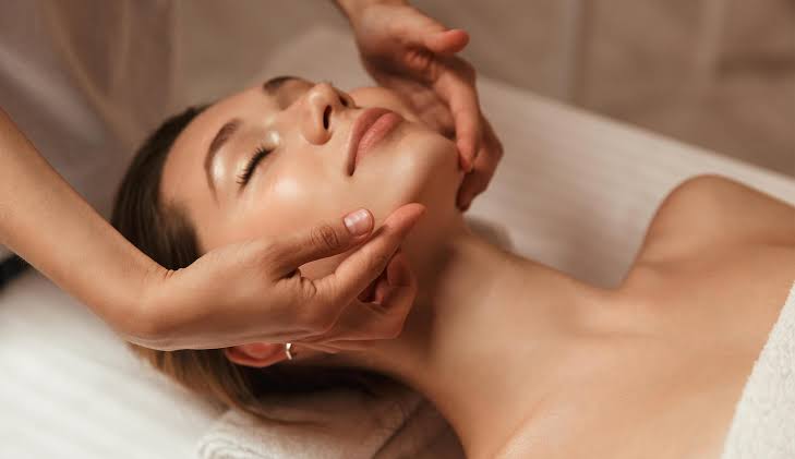 Face massage with pictures