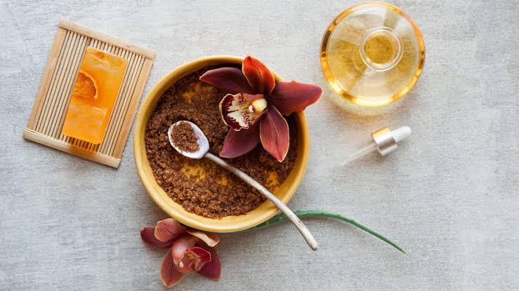 Natural almond exfoliator for your skin