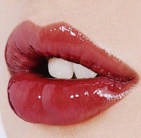 How to get attractive and shiny lips