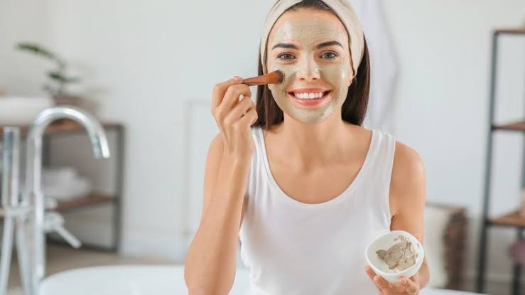 Masks for oily skin with natural ingredients