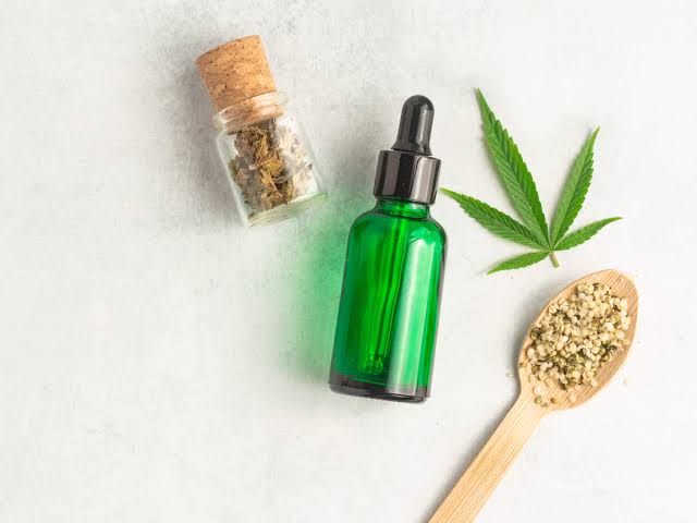 Benefits Of Hemp Seed Oil For Skin, Hair And Other Purposes