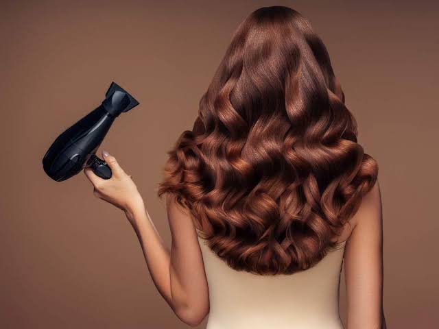 In simple steps.. pamper your hair from home like beauty salons