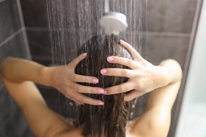 Avoid a hot bath every day for these reasons