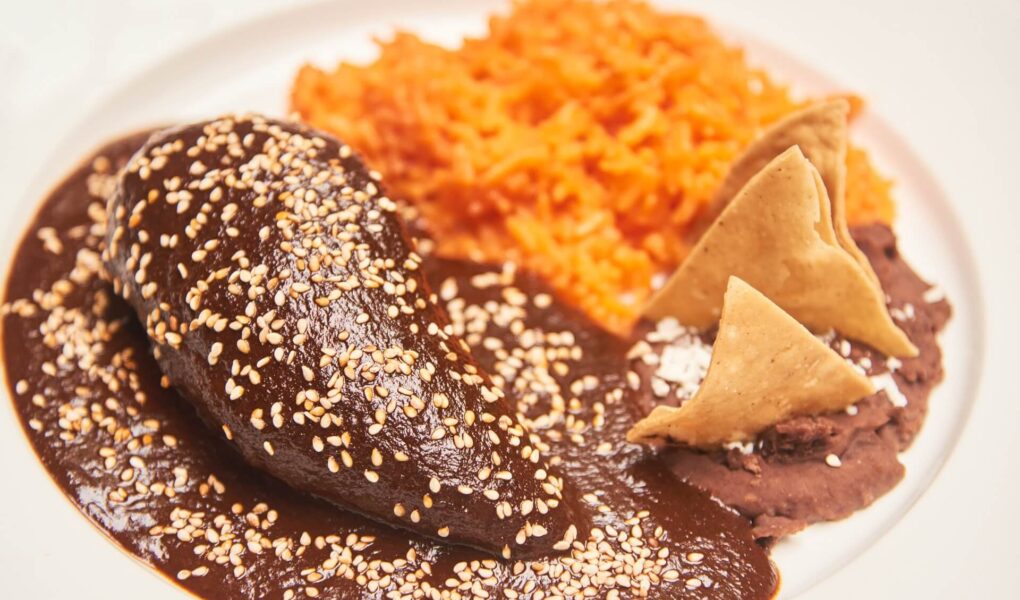 Pairings for each type of mole: A complete guide