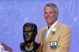 brett-favre-former-nfl-quarterback-poses-with-his-bronze-news-photo-1727211510